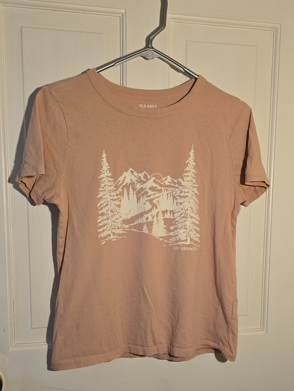 Old Navy Dusty Rose Stay Grounded Graphic Mountain Tee Size XS